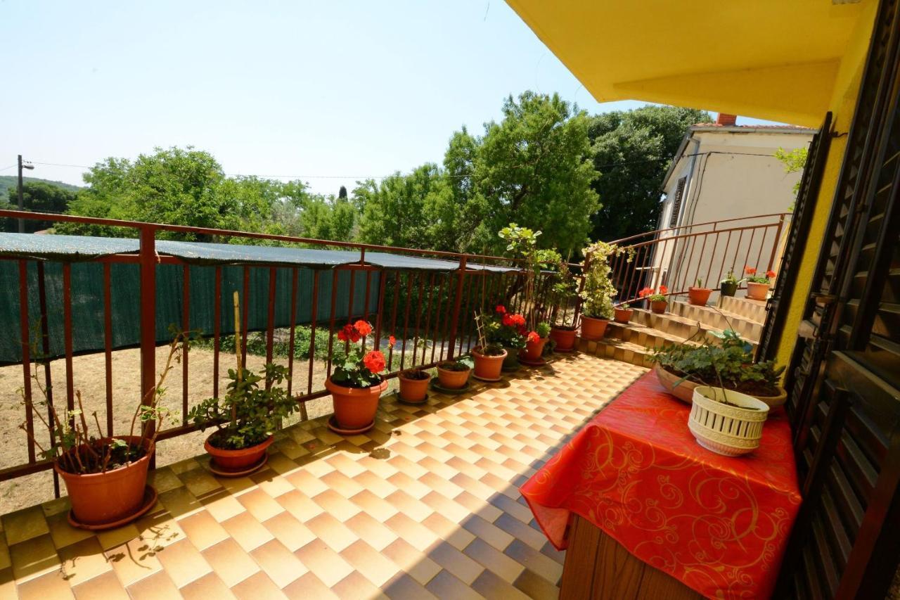 Rooms Tomc Fuškulin Kültér fotó