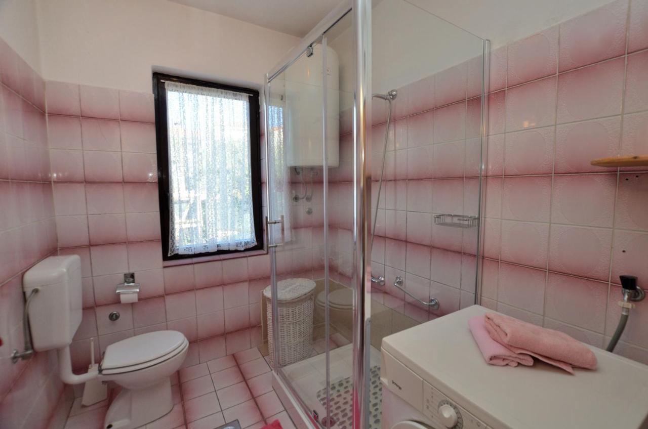 Rooms Tomc Fuškulin Kültér fotó