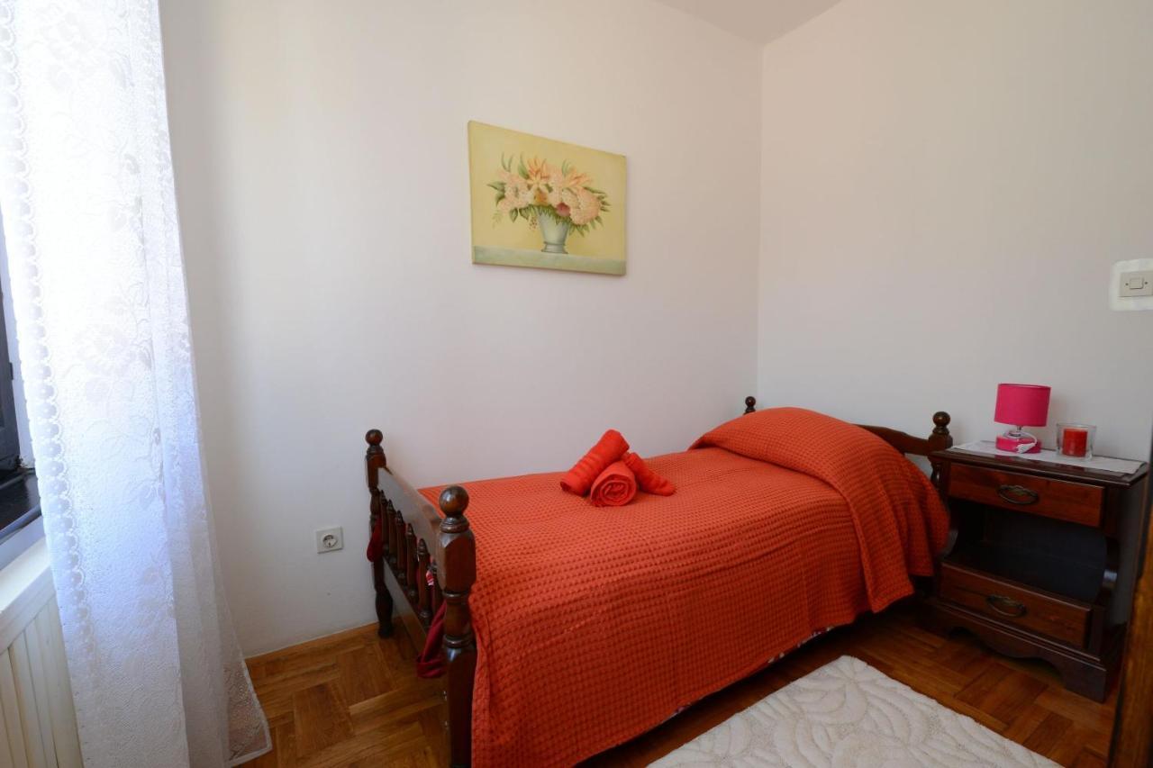 Rooms Tomc Fuškulin Kültér fotó