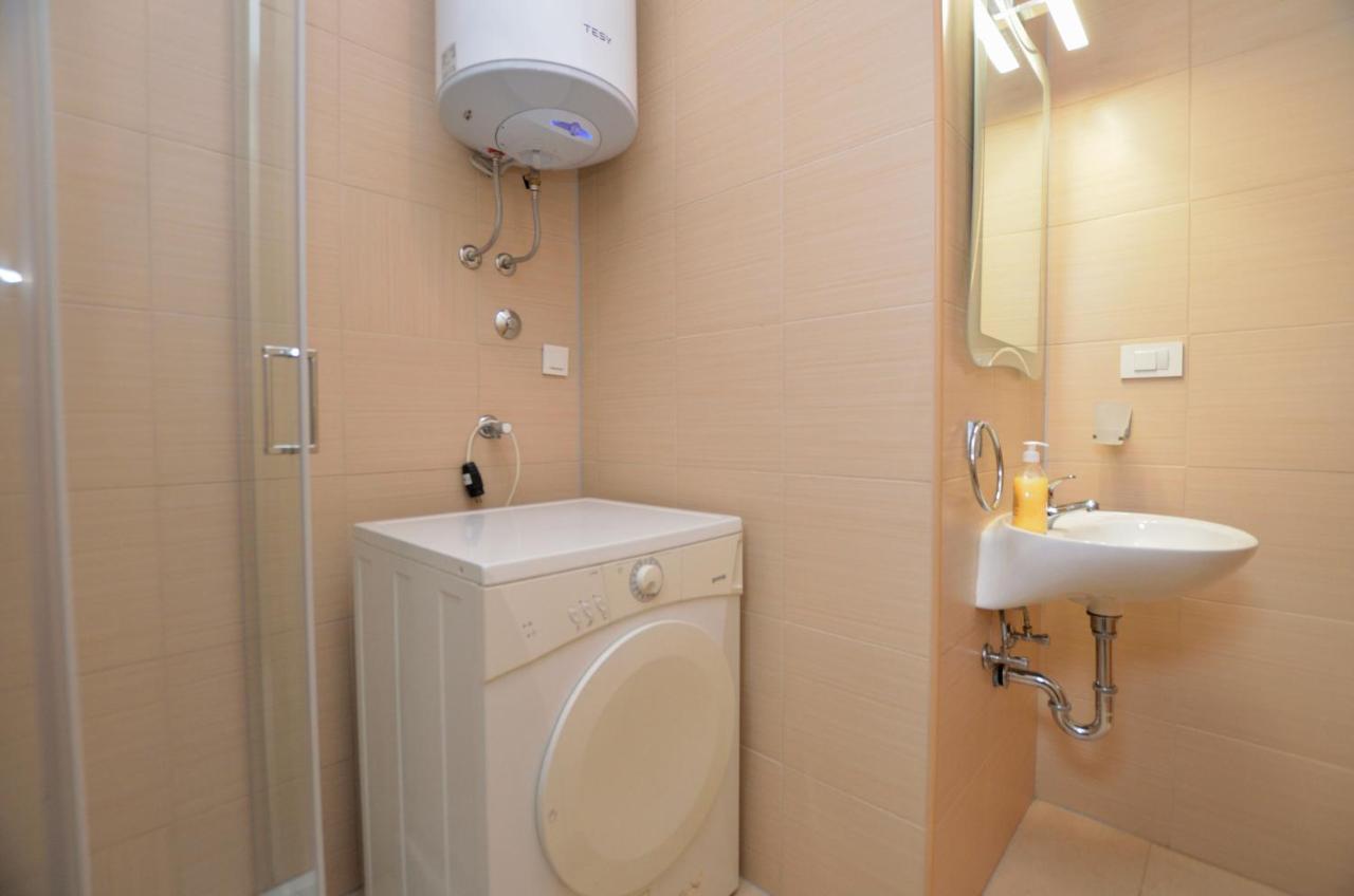 Rooms Tomc Fuškulin Kültér fotó